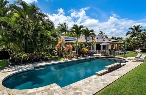 Kailua-Kona House | 🏖️Ocean View | AC | Child Friendly | Private Salt Water Pool