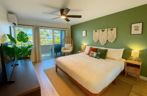 Wailua House | Ocean view AC, pool hot tub coconut marketplace