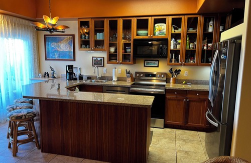 Kahaluu Bay Condo | Ocean View, Beach Front, Dream Vacation Villa, at Kahalu’u Snorkel & Surf Beach.