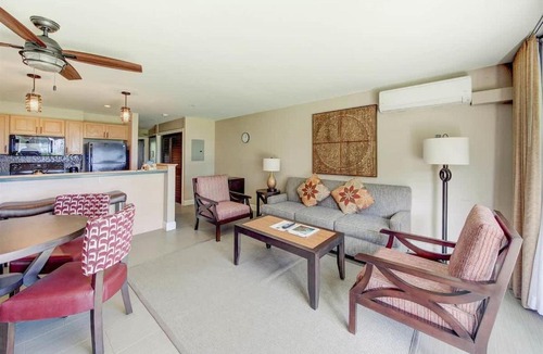 Kapaa House | Ocean View Condo Pono Kai Resort PF-G102