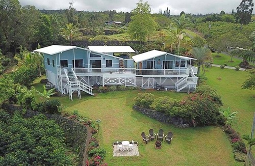 Papa Cottage | Ocean Views from Private Lanai 1 bed/1 bath Cottage on a 100% organic Farm!