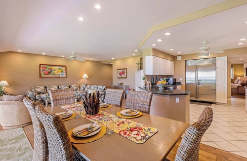 Historic Lahaina Front Street House | Oceanfront Puamana 9-2 4BR – Beach at Your Door