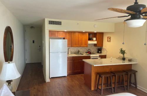 Kahana Apartment | Oceanview Condo at Royal Kahana Resort
