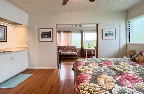 Waimanalo Beach Apartment | Paradise Found Waimanalo - Quiet & Private Beachside Suite with Air Conditioning