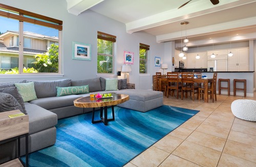 Kulalani House | ❤️PiH❤️ Hawaiiana Escape★Free 2026 Hilton Resort Passes★Beach Club Access★Near Pools