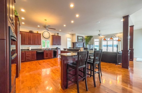 Osage Beach House | Porto Cima Exclusive Luxury Mansion! Private Pool! Master Spa Hot Tub! Game Room