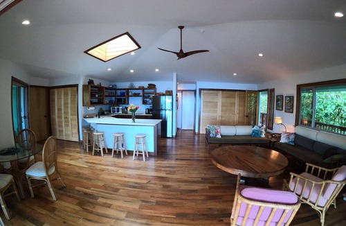 Kamuela House | Private beach front property, the perfect getaway! Enjoy our slice of paradise.