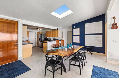 Waialua House | Private Beach, King Beds, 85" TV, BBQ, WD, Trails 2mins