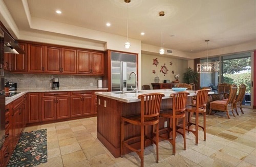 Kamuela House | Private, Cozy Escape in The Villages! Steps to The Shops, Moments to the Beach
