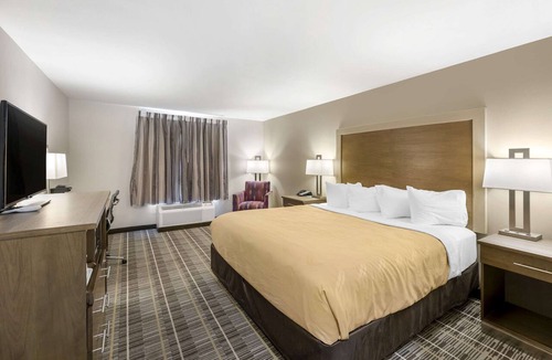 Carlsbad Hotel | Quality Inn & Suites Carlsbad Caverns Area