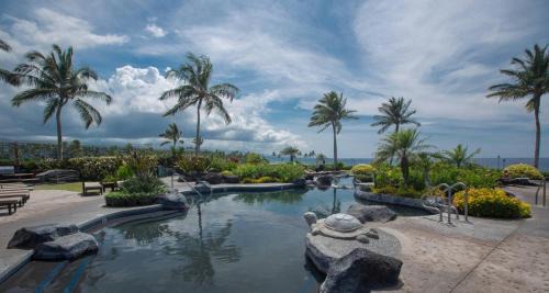 Waikoloa House | Relax in Waikoloa's Kamako Iki: a cozy 2-bedroom condo with modern amenities.