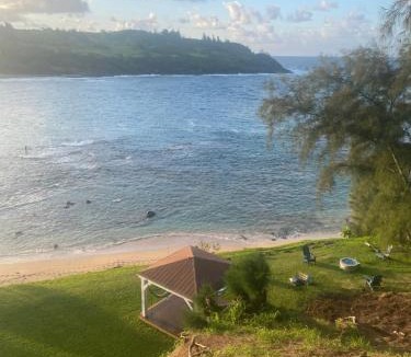 Kilauea House | Relax Unwind Private Beachfront Escape with Stunning Views, Amazing Location
