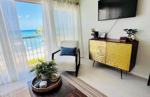 Makaha Condo | Relax, with breathtaking ocean views. Makaha 1-bedroom condo near Ko Olina