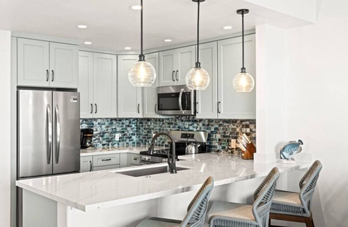 Historic Lahaina Front Street Condo | Remodeled Luxury Penthouse Panoramic Ocean Views