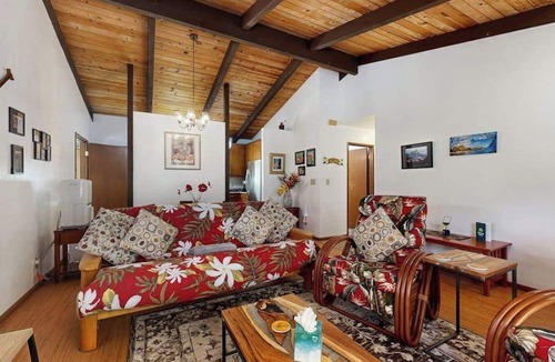Volcano House | Room for the Whole Family on a Quiet Volcano Acre