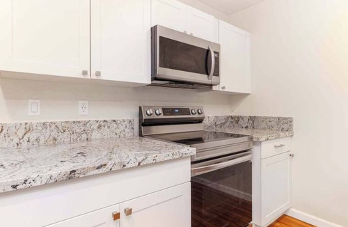Kapoho House | Single-Level Dog-Friendly Pahoa Home with Full Kitchen & W/D