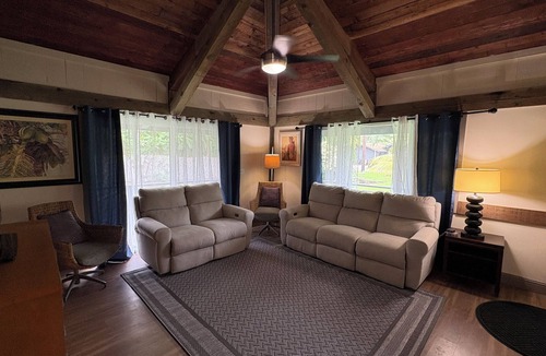 Hauula House | Spacious 2-bedroom house in perfect Hauula Minimum 30 night stay