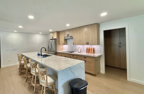 Waialee House | Spacious 4-bedroom home with AC located minutes from Hale’iwa town and Waimea