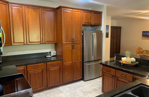 Poipu Condo | Spacious affordable 2br/2ba/3lanai remodeled condo, perfect location in Poipu!