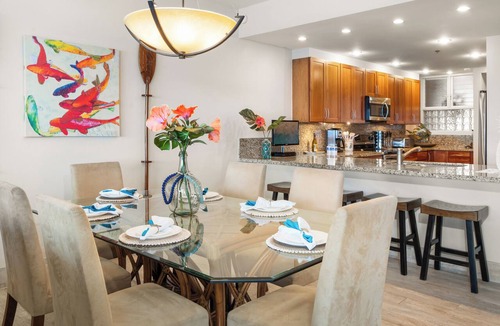Kahana Condo | Stunning, Oceanfront Deluxe Penthouse with Island Views - Sands of Kahana 282
