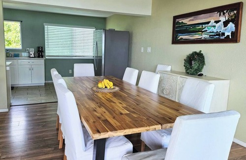 Punaluu House | Stunning Oceanfront/Mountain Views Home - 30+ Days