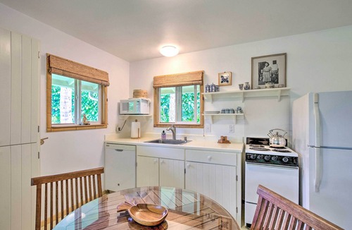 Wailua House | Summer Deal Kapaa 1BR Cottage Walk to Beach Shops and Dining