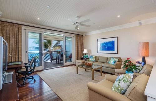 Kahuku Villa | SUMMER REDUCED! Villa 316 Penthouse Ocean View