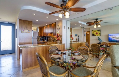 Honokowai Condo | Summer special! Dolphins & Turtles from 11 FLOOR Luxury Condo Ka'anapali Beach!