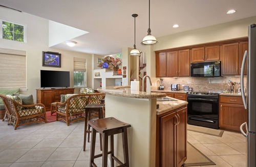 Waikoloa Condo | Summer Special! Discover luxury at Leilani Kai, a 3BR condo in beautiful Waikoloa, HI.