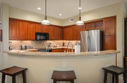 Waikoloa Condo | Summer Special! Discover luxury at Leilani Kai, a 3BR condo in beautiful Waikoloa, HI.