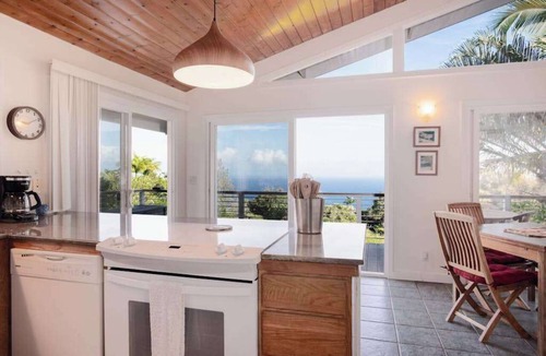 Kukuihaele House | Take In Stunning Ocean Views from a Charming Home with Balcony