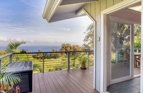 Kukuihaele House | Take In Stunning Ocean Views from a Charming Home with Balcony