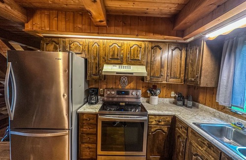 Nelsonville Cabin | The Chalet | Located In Hocking Hills Ohio