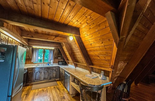Nelsonville Cabin | The Chalet | Located In Hocking Hills Ohio