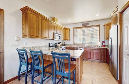 Orondo House | Three BR home with great views & location
