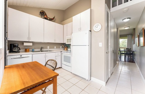 Kahuku House | 🐢 Turtle Bay Loft | ⛳ Golf Views + 🌊 Walk to Beach