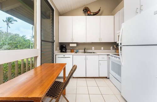 Kahuku House | 🐢 Turtle Bay Loft | ⛳ Golf Views + 🌊 Walk to Beach