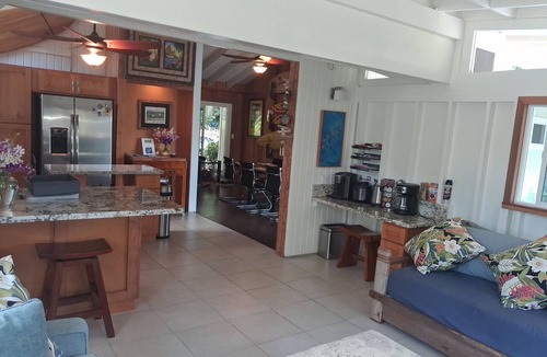 Pahoa House | Two houses for the price of one at beautiful orchid farm.