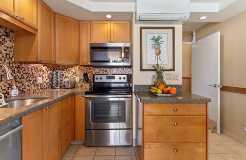Kihei Condo | Ultimate Oceanfront Paradise-Spectacular Ocean Views-Mana Kai Maui Resort 405C