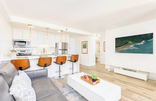 Waikiki Condo | Unforgettable Waikiki Getaway/Ocean & Diamond Head Views