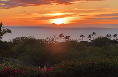 Kamuela House | UNIQUE HAWAIIAN POD HOME WITH CONTEMPORARY STYLE - GREAT FOR FAMILIES!