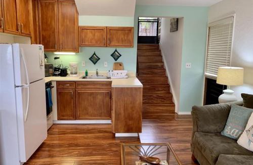 Punaluu House | Unit 11 Beautiful Ocean View