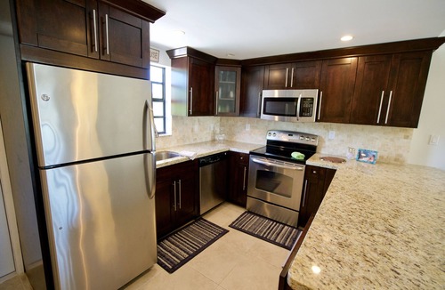 Key Largo House | Updated Key Largo Townhome Pool Saltwater Lagoon Beach Oceanfront Access