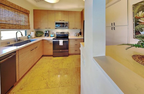 Wailea Condo | Wailea Ekolu Village 1406 | Gorgeous Views + Community Pool!