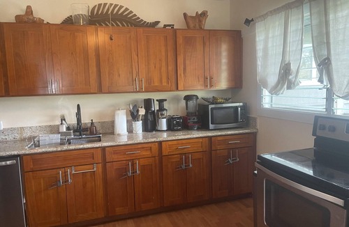 Waimanalo Beach House | Waimanalo Beach Cottage