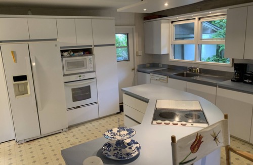 Waimanalo Beach House | Waimanalo Beach Family Home, 2 Bed, 2 Bath, Steps to Beach
