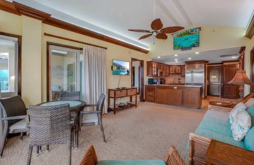 Wailua Condo | Waipouli Beach Resort C402 Top Floor 2 Bedroom Ocean & Pool View Suite with AC!
