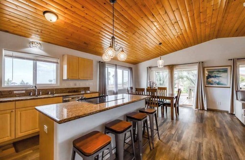 Waikoloa House | Walk to Golf From an Updated Home with Pools, Lanai & Ocean View