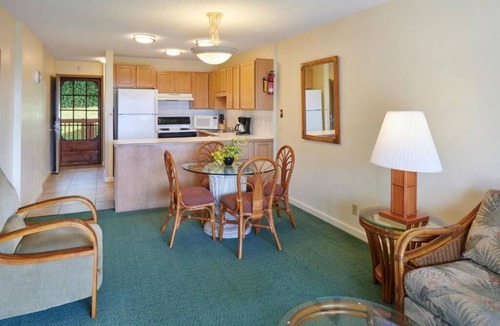 Nawiliwili Apartment | Walk to Kalapaki Beach – Onsite Pool, Tennis & Easy Access to Dining