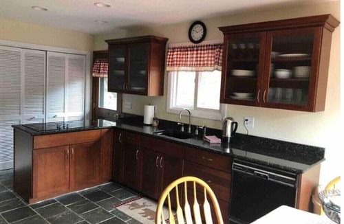 East Windham House | Windham Ski and Country Mountainside home with view of the beautiful mountains.